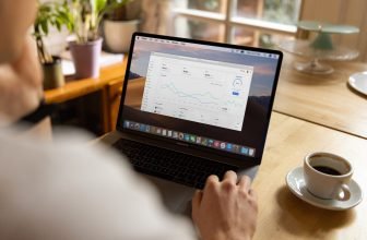 8 Tips You Need to Know to Become a Super Freelancer in 2022!